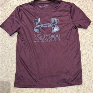 Under Armour Men's Burgundy Short Sleeve Tee